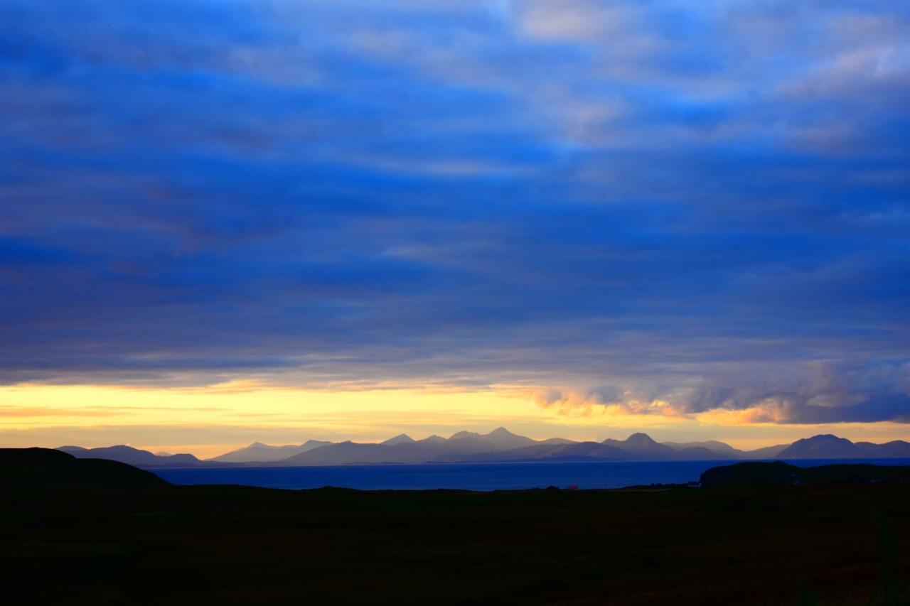 Clouds B&B Kilmuir  Extérieur photo